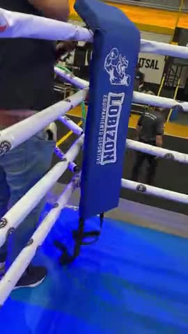 Escudo en la esquina